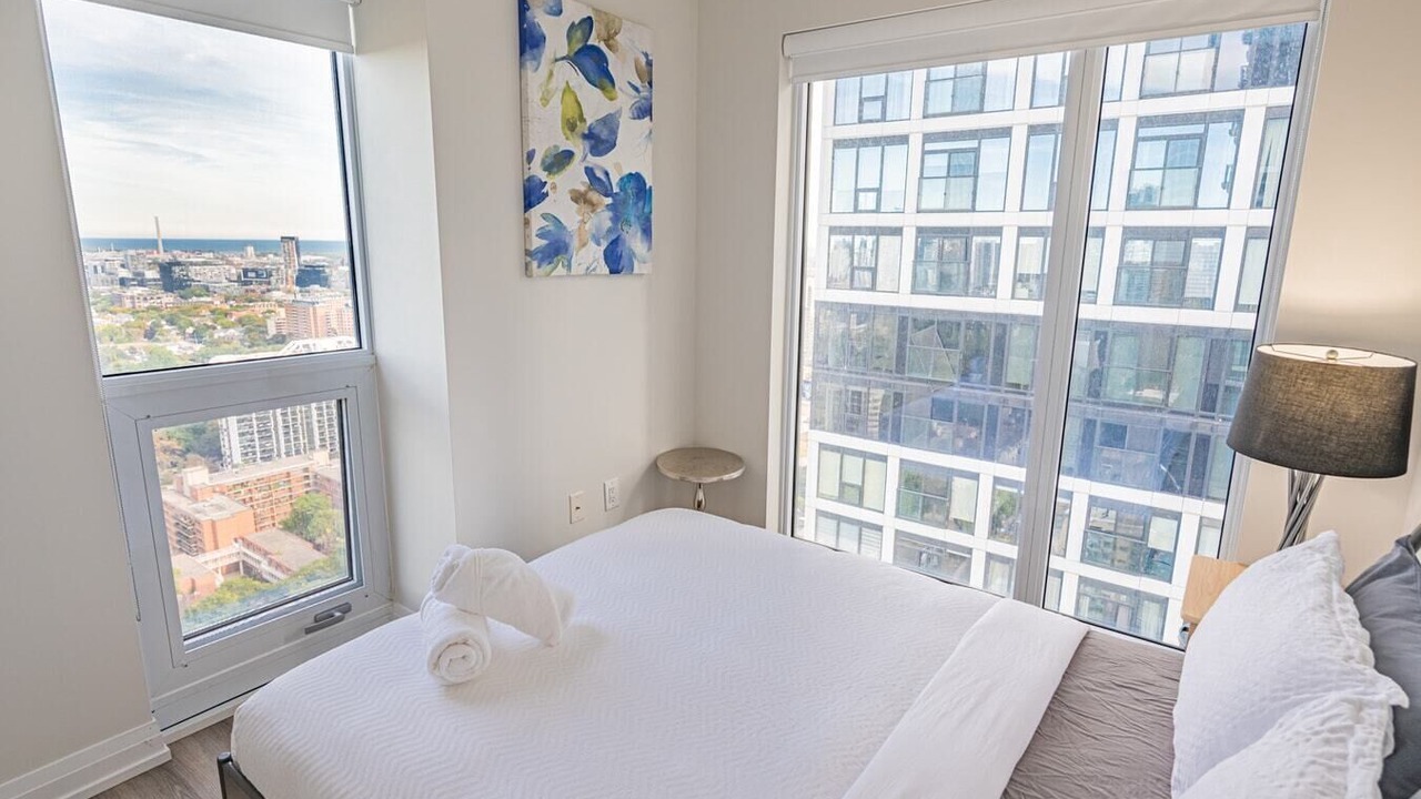 Photo of Bedroom in Garden District