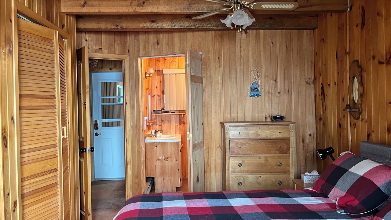 Photo of Bedroom in Whitewater Region