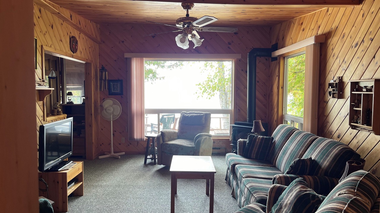 Photo of Livingroom in Whitewater Region