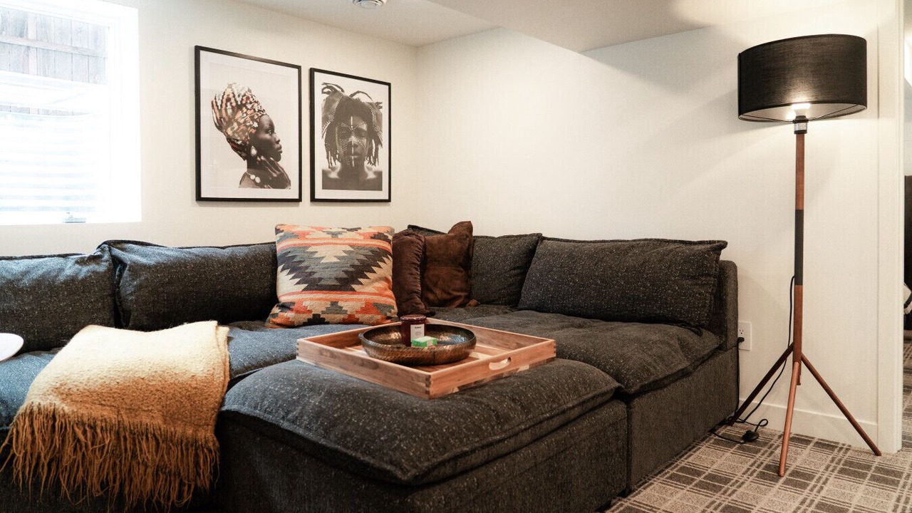 Photo of Bedroom in Summit - University