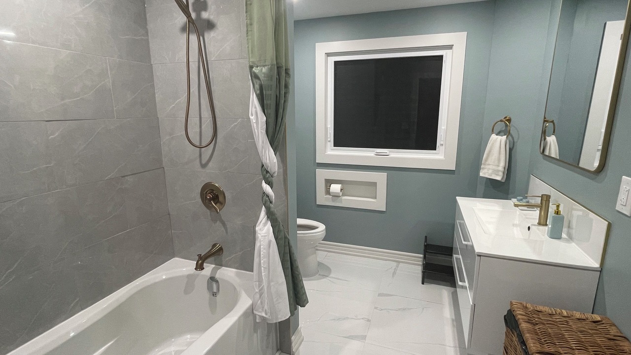 Photo of Bathroom in Bobcaygeon