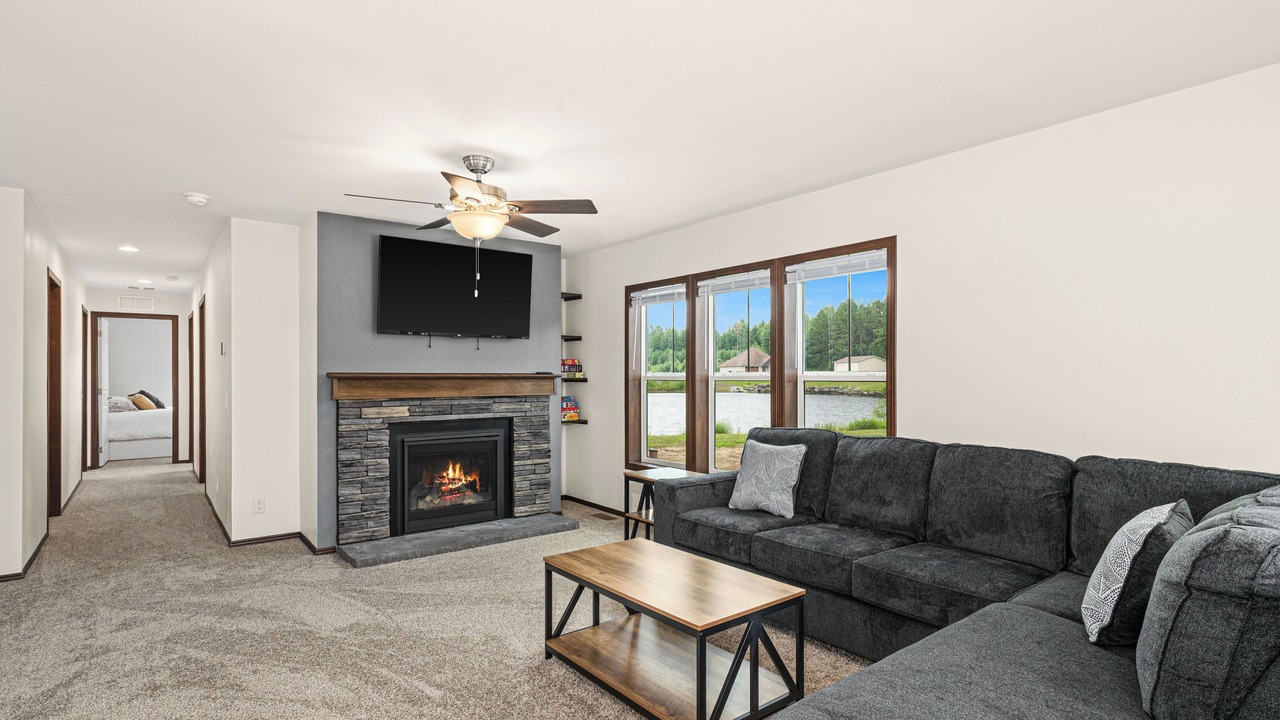 Photo of Livingroom in Saginaw