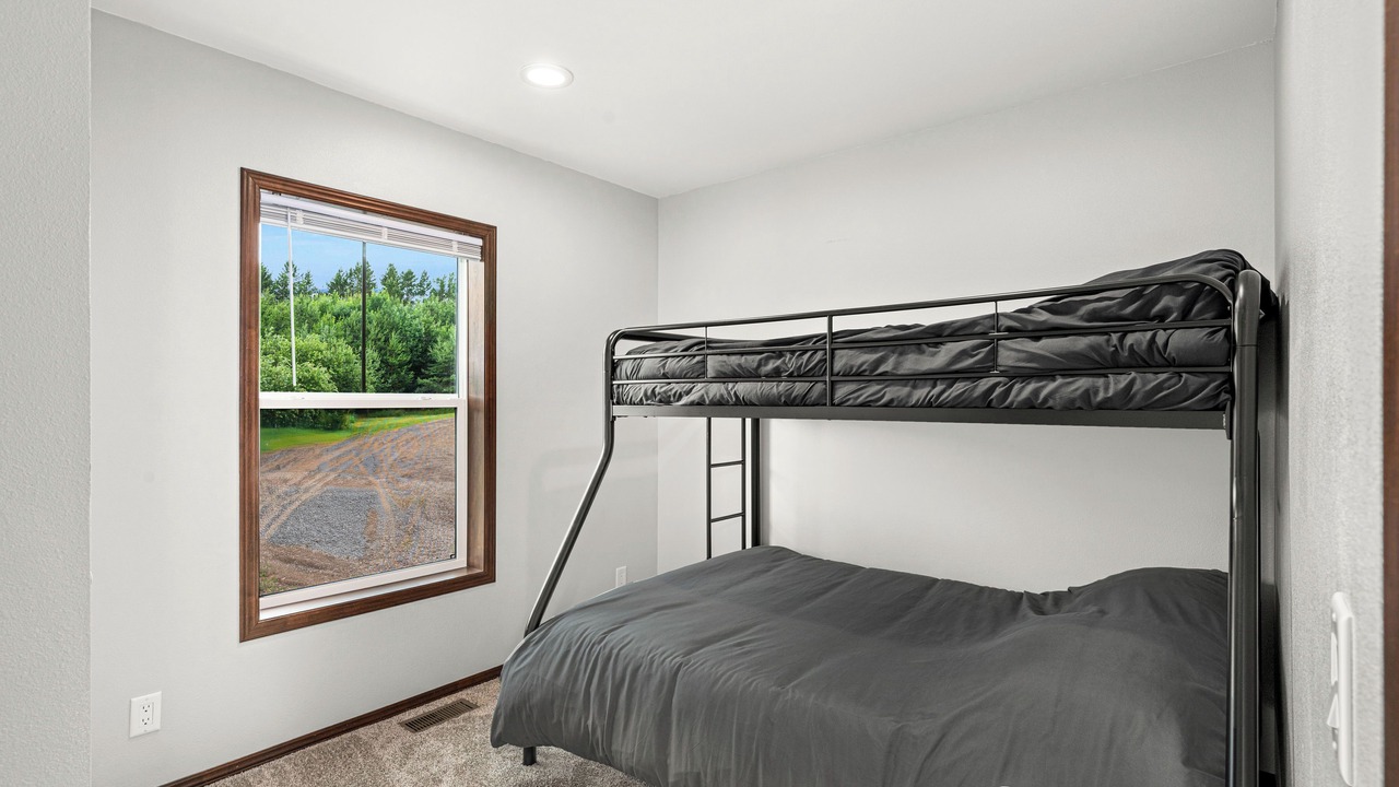 Photo of Bedroom in Saginaw
