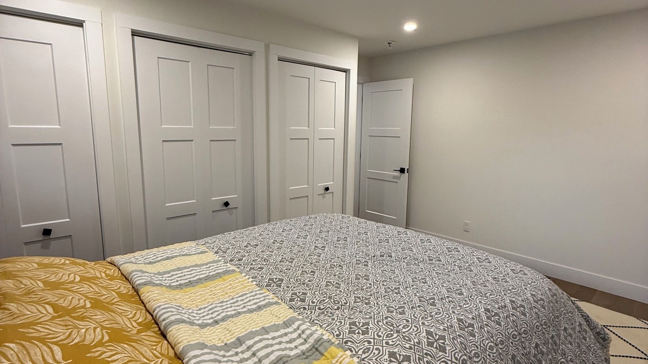 Photo of Bedroom in Long Point