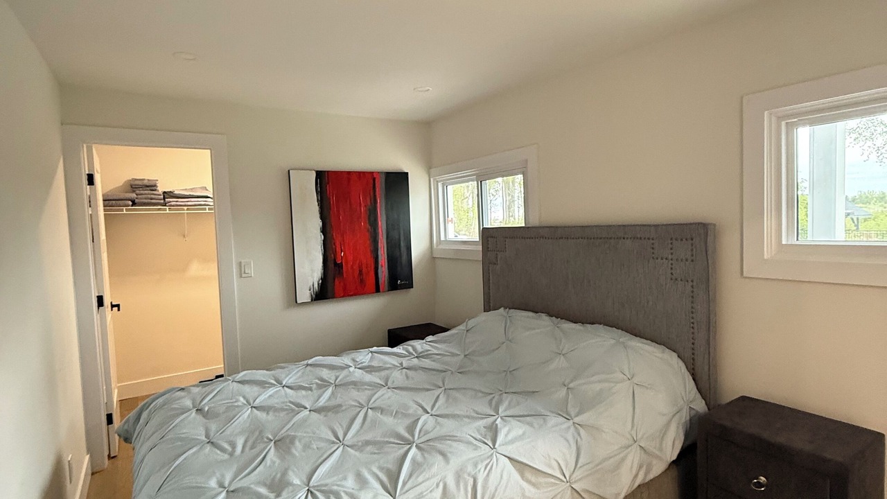 Photo of Bedroom in Long Point