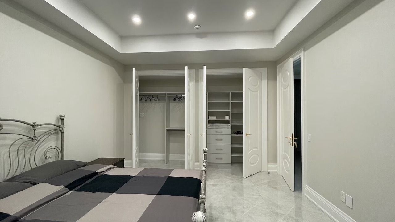 Photo of Bedroom in Thornhill