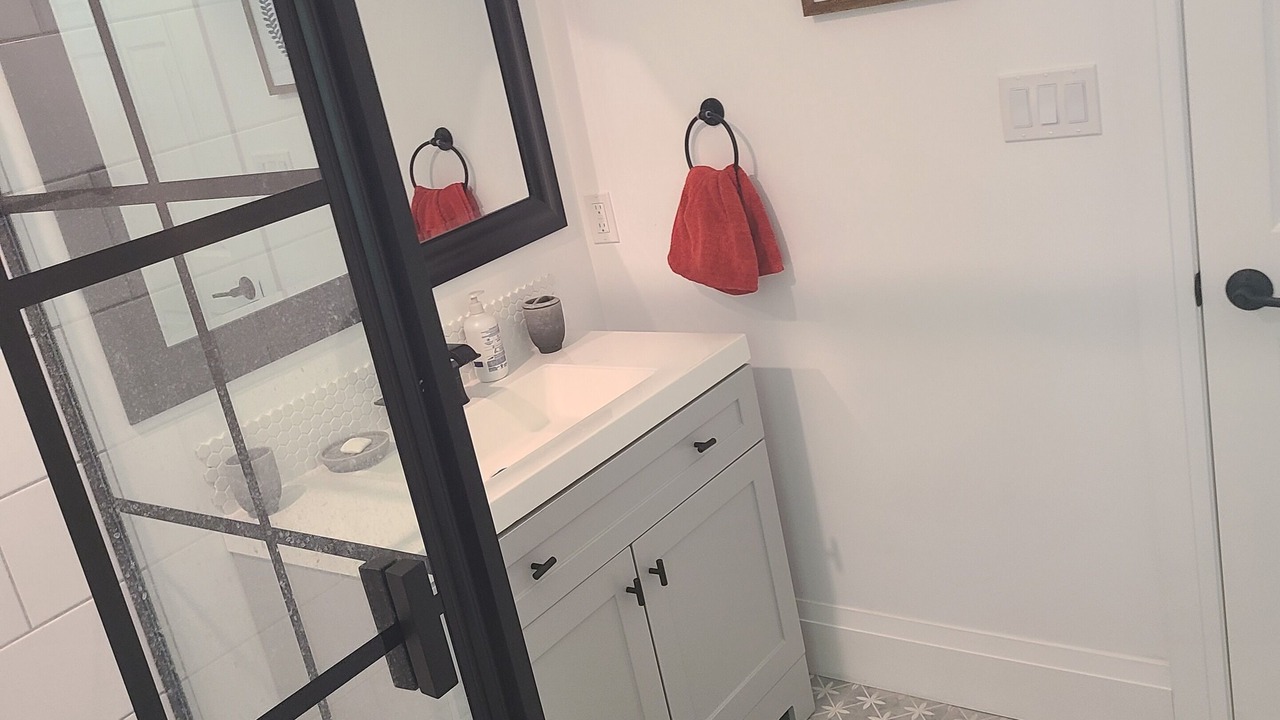 Photo of Bathroom in Irondale