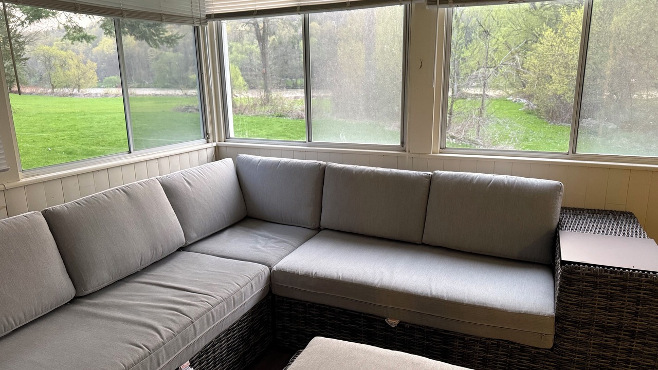 Photo of Livingroom in North Dumfries