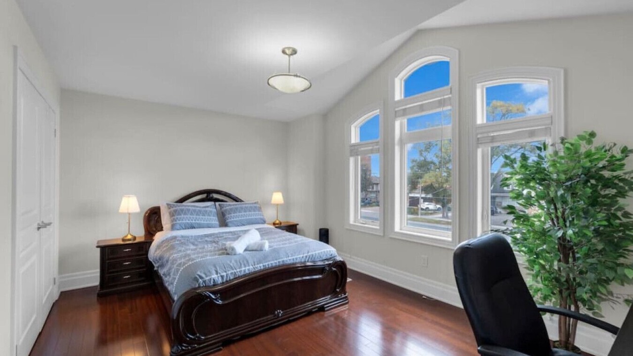 Photo of Bedroom in Alderwood