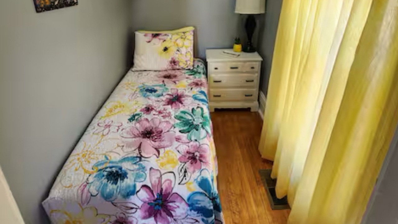 Photo of Bedroom in Anoka