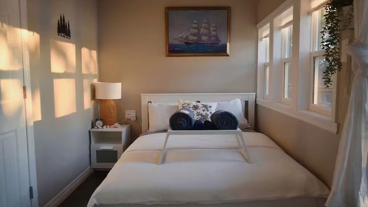 Photo of Bedroom in Roseneath