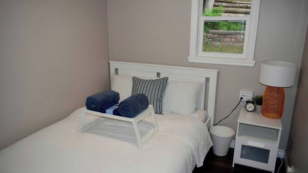 Photo of Bedroom in Roseneath