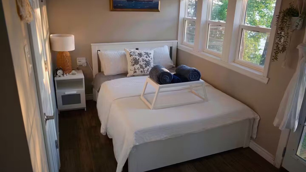 Photo of Bedroom in Roseneath