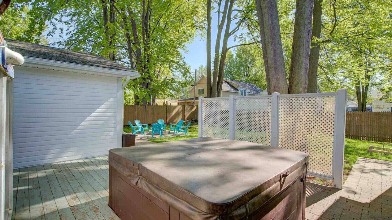 Photo of Patio Balcony in Crystal Beach