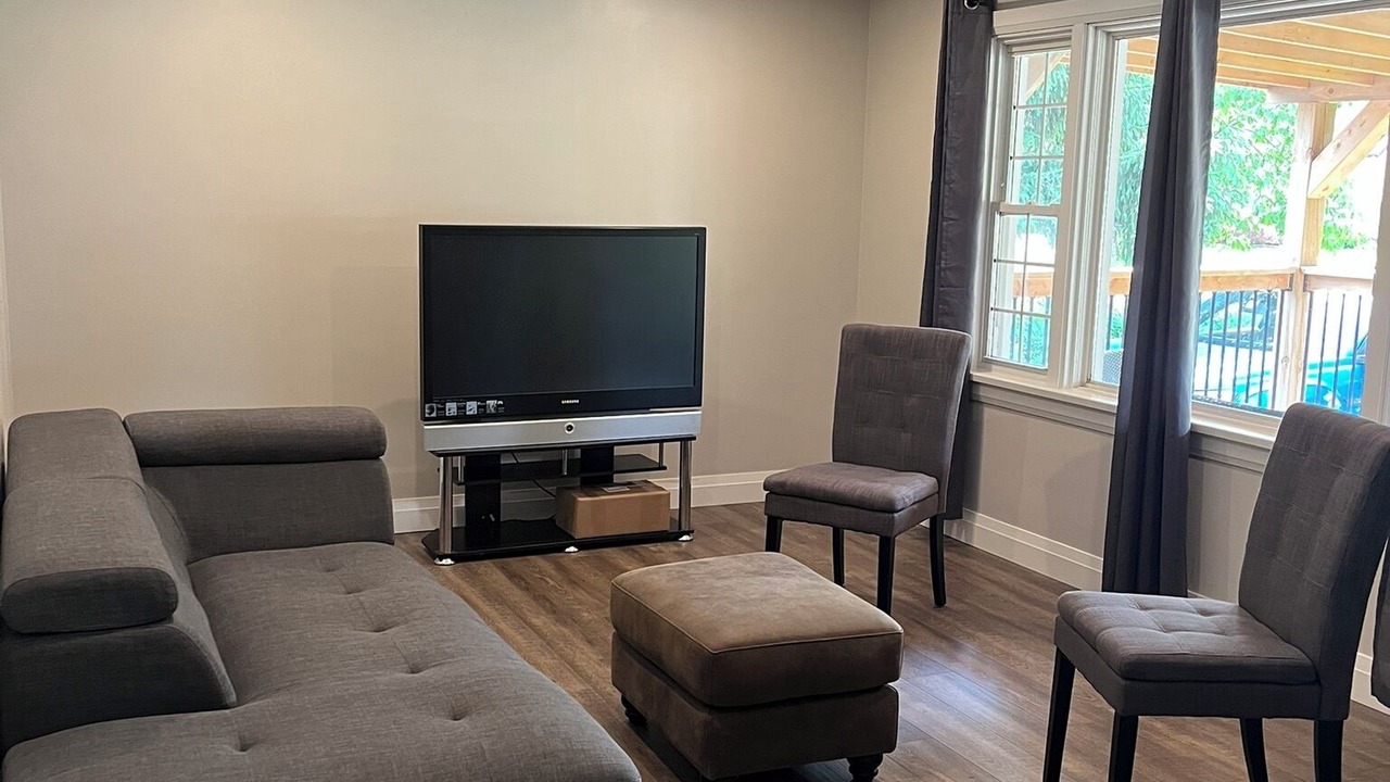 Photo of Livingroom in Port Weller West