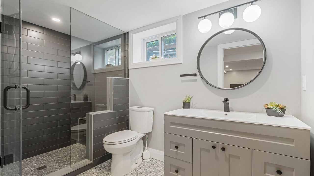Photo of Bathroom in Port Weller West