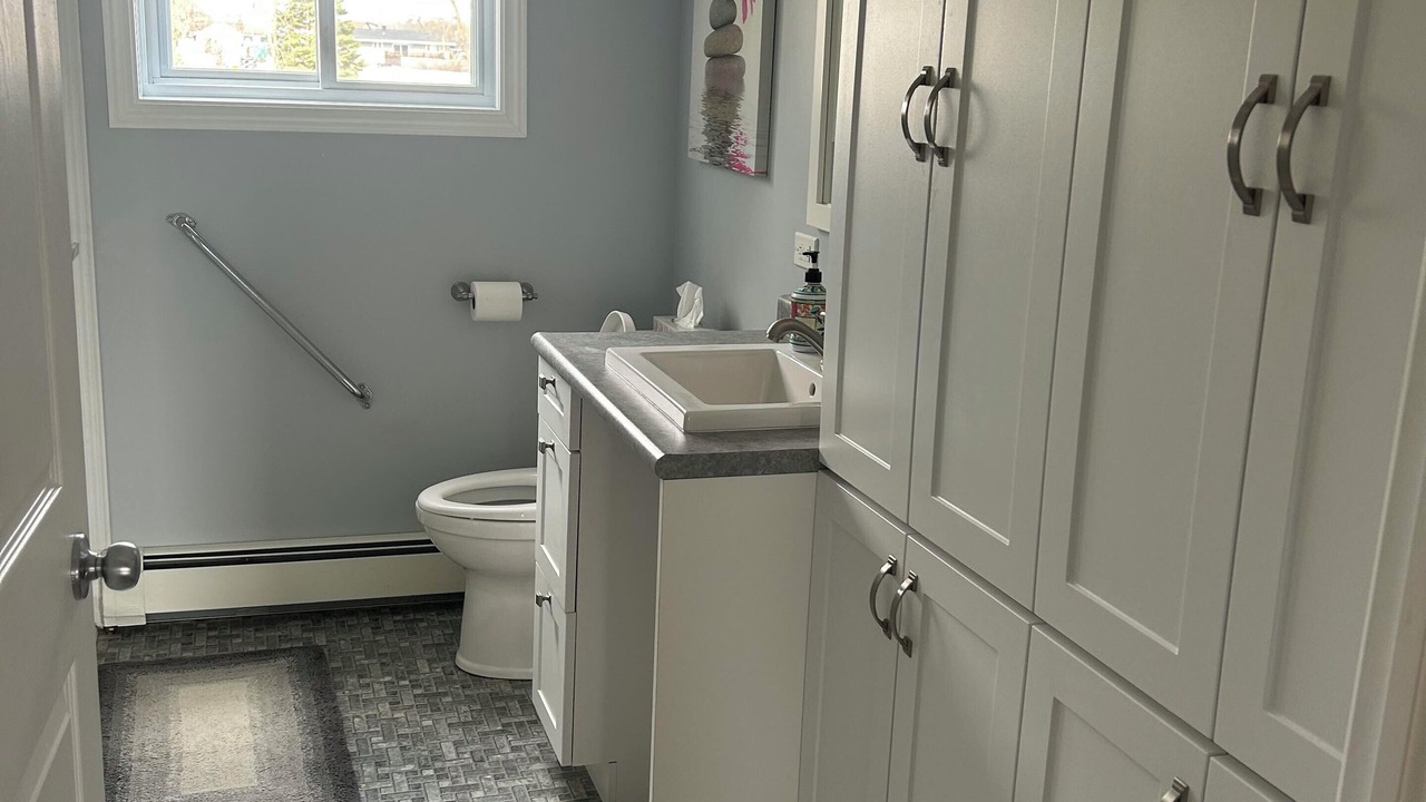 Photo of Bathroom in Iroquois Falls