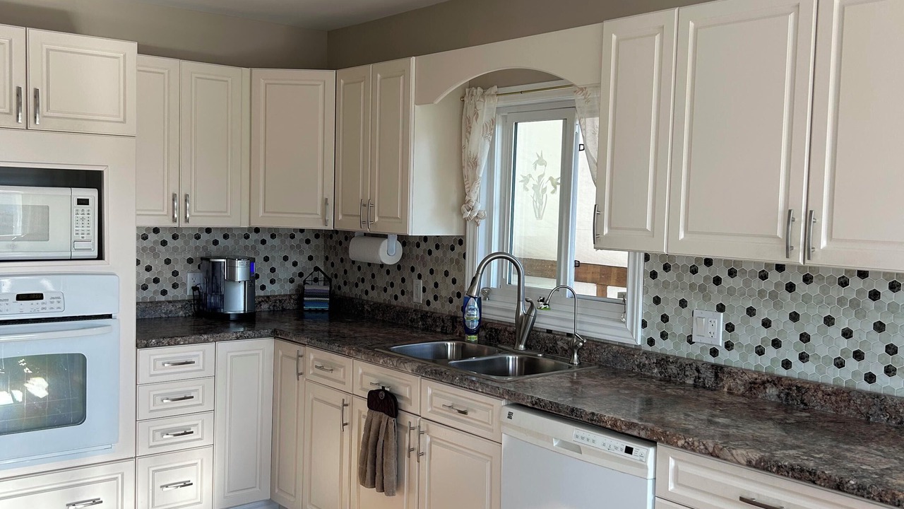 Photo of Kitchen in Iroquois Falls