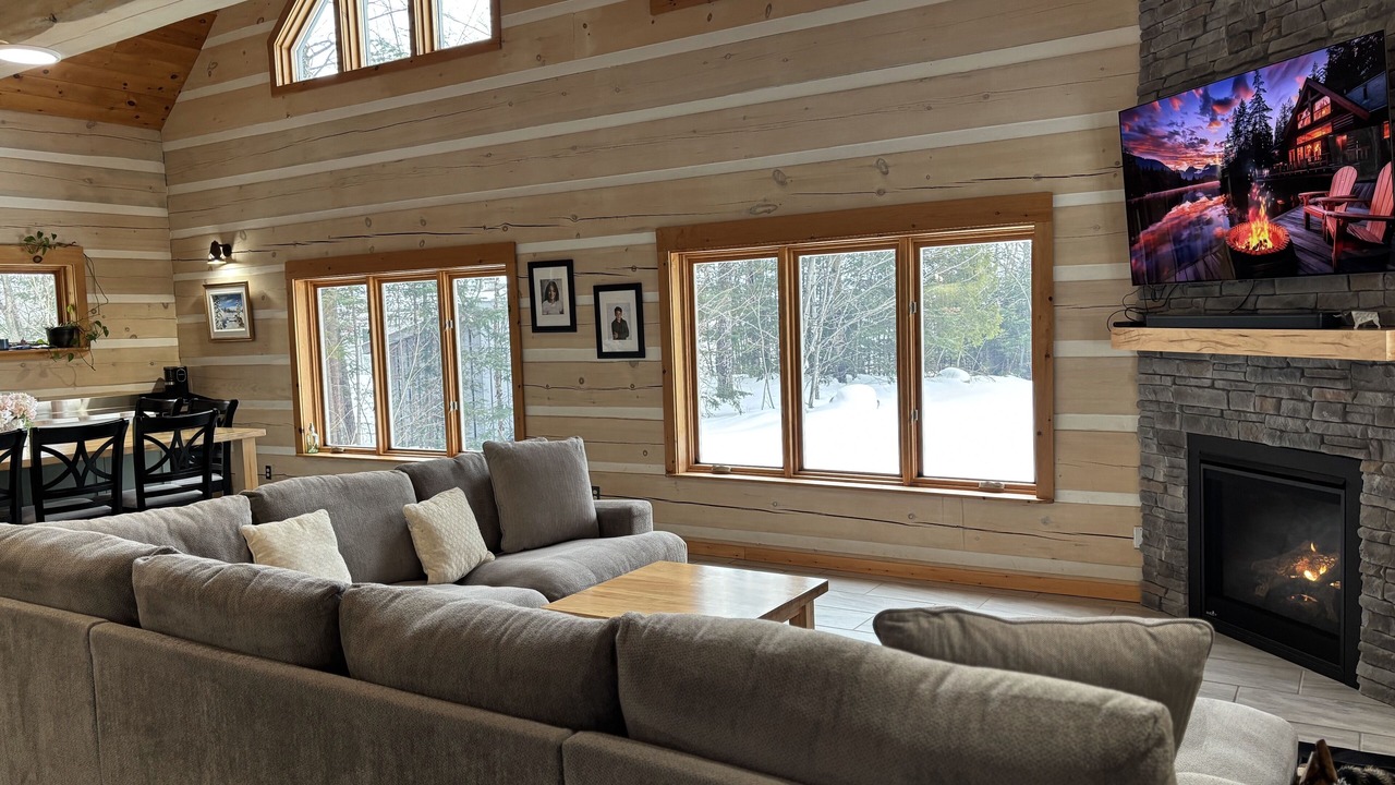 Photo of Livingroom in Algoma District