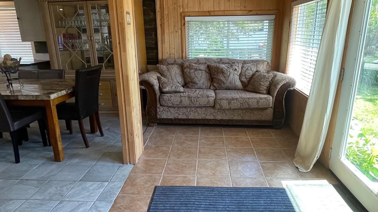 Photo of Livingroom in Trent Hills