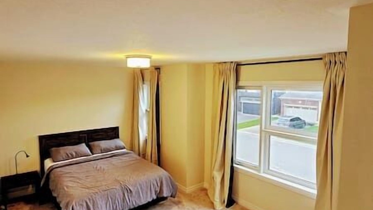 Photo of Bedroom in County of Brant