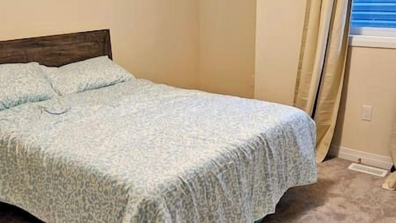 Photo of Bedroom in County of Brant
