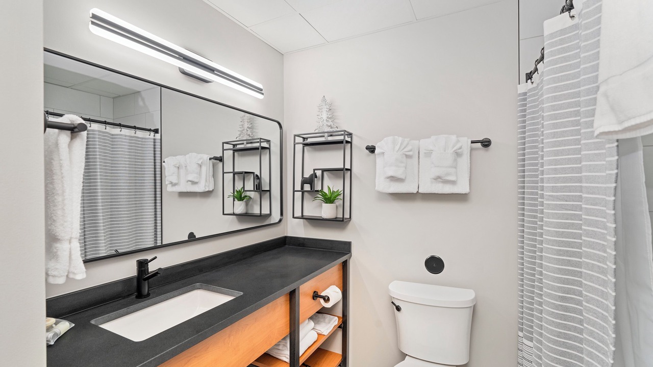 Photo of Bathroom in Central Hillside