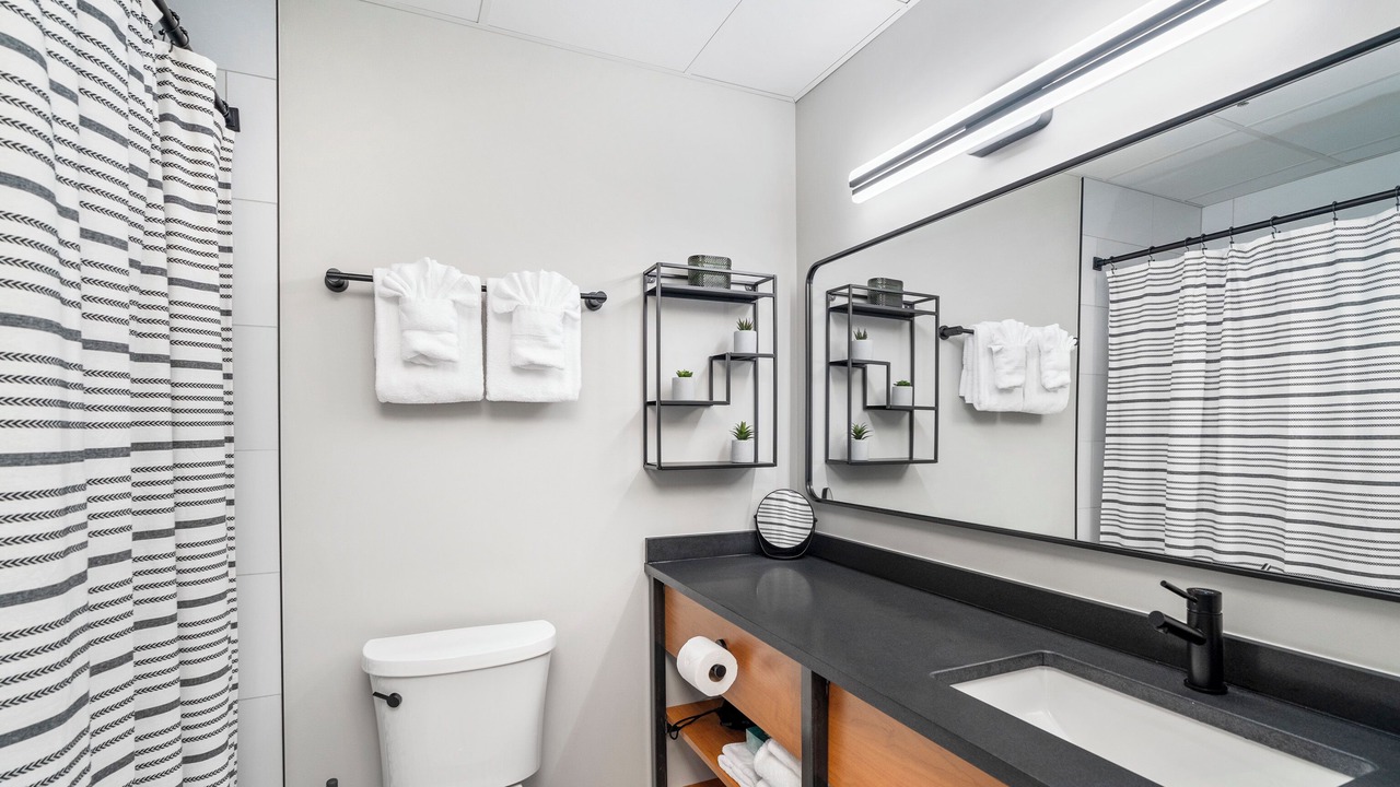 Photo of Bathroom in Central Hillside