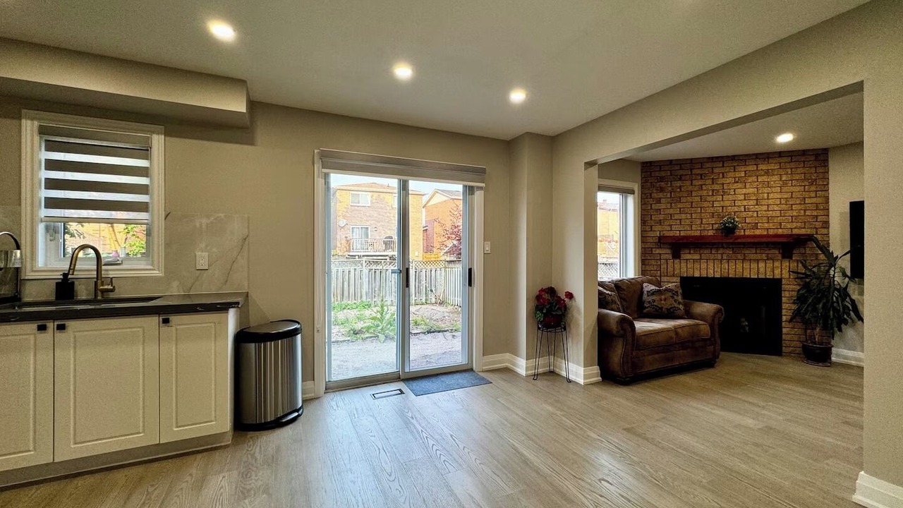 Photo of Bedroom in Ajax