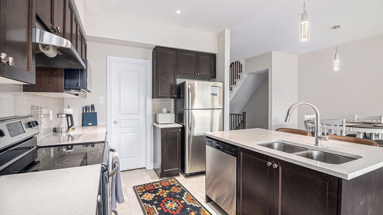 Photo of Kitchen in Ottawa Division