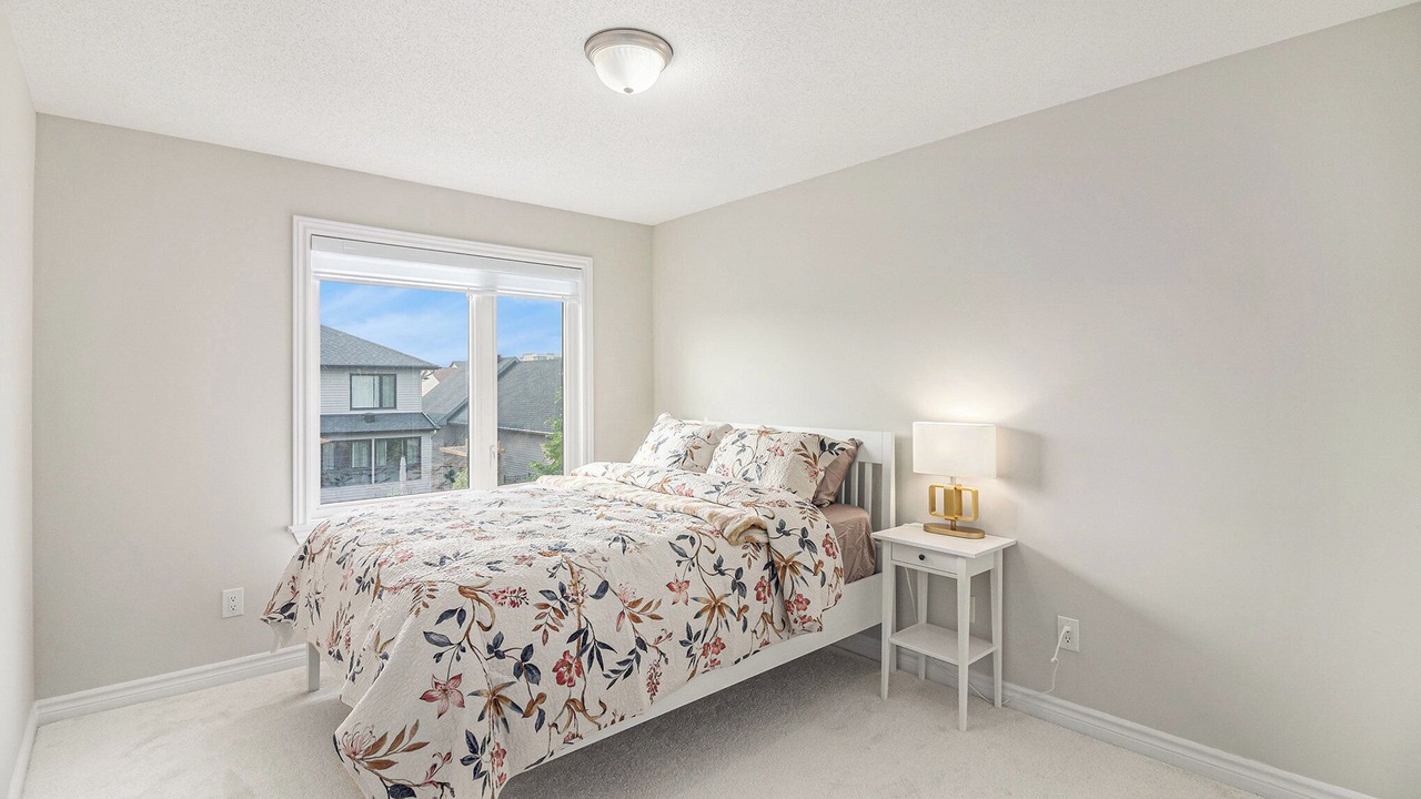 Photo of Bedroom in Ottawa Division