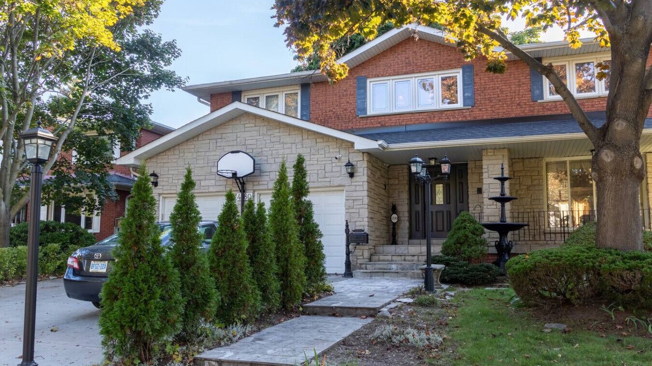 Photo of Outdoor in Mississauga