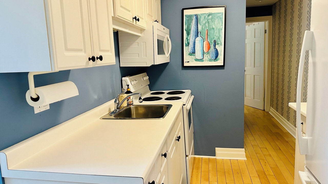 Photo of Kitchen in Amherstview