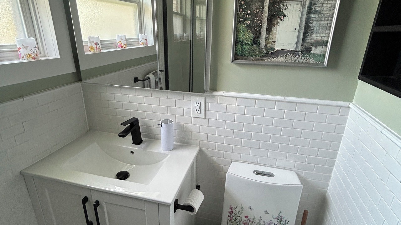 Photo of Bathroom in Kingston
