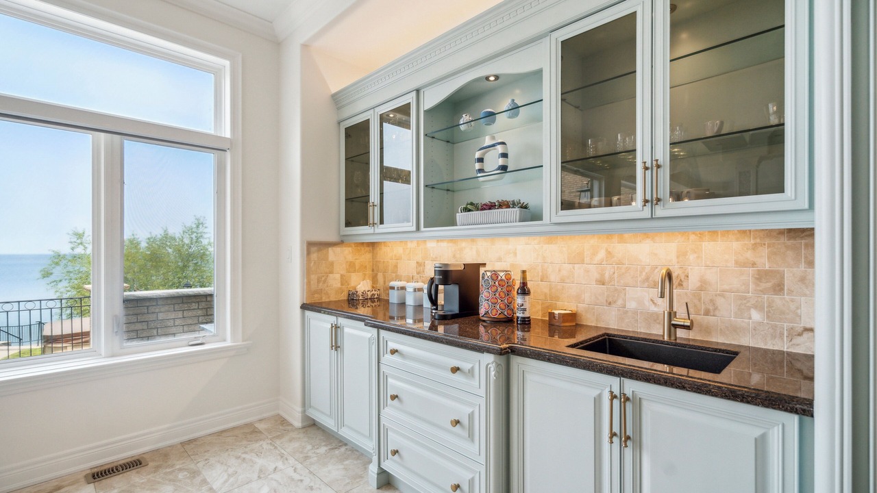 Photo of Kitchen in Stoney Creek