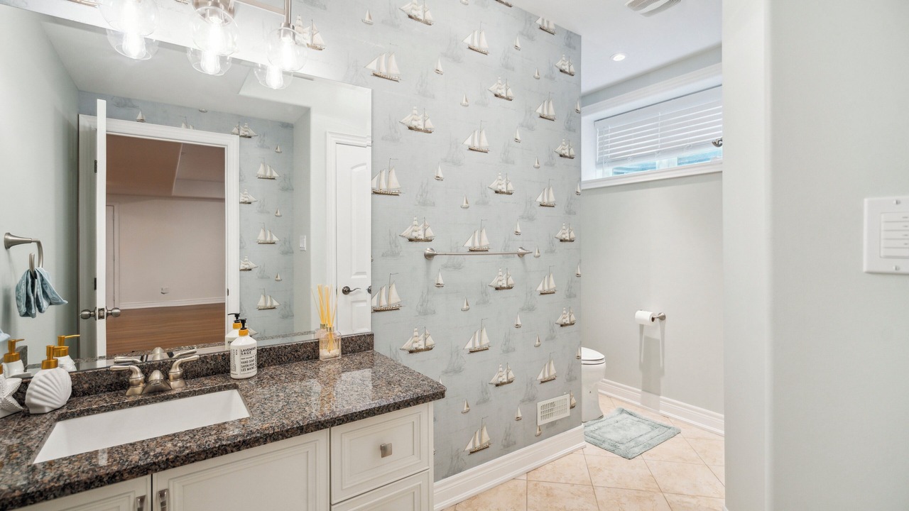 Photo of Bathroom in Stoney Creek