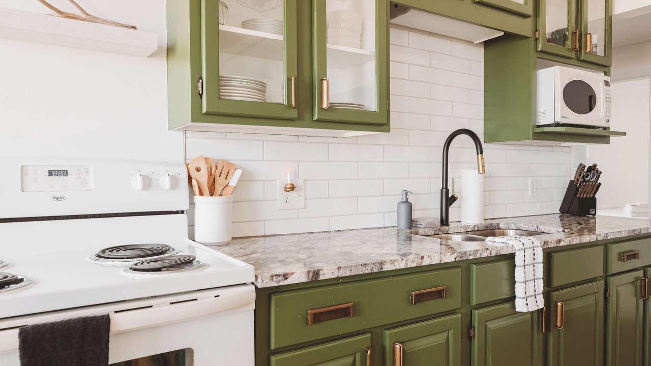Photo of Kitchen in Kettle Point 44