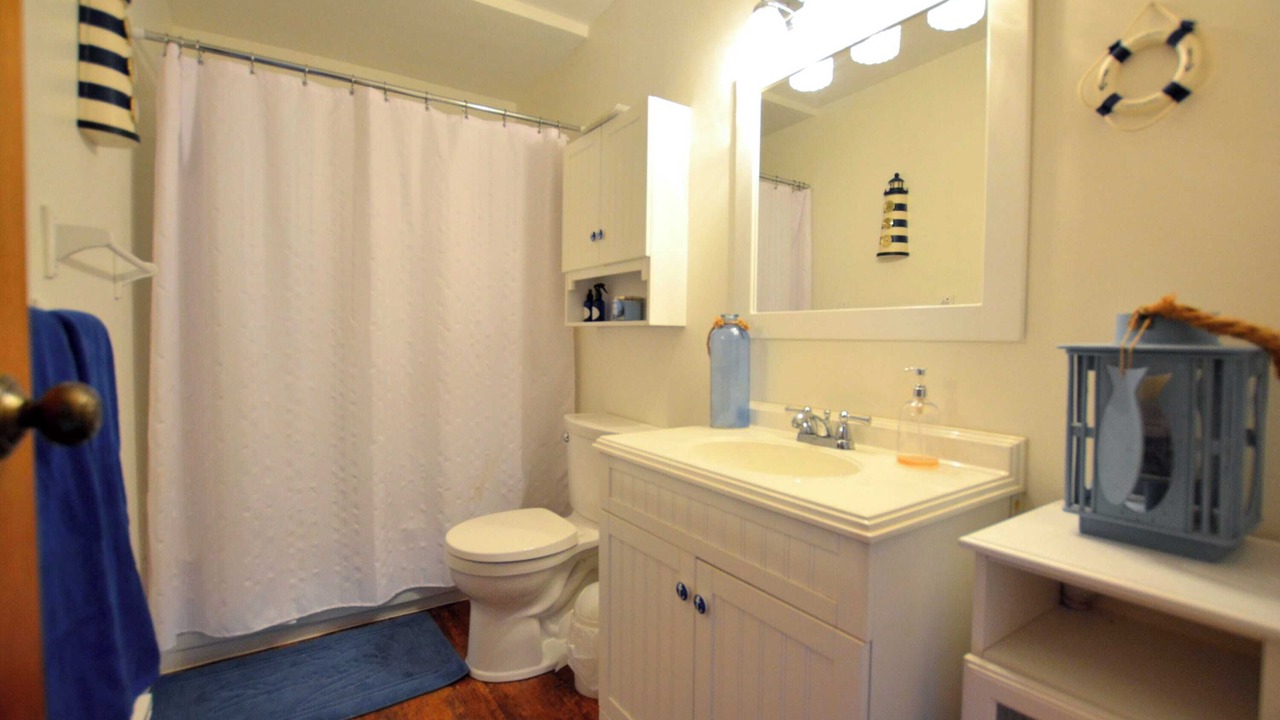 Photo of Bathroom in Bracebridge