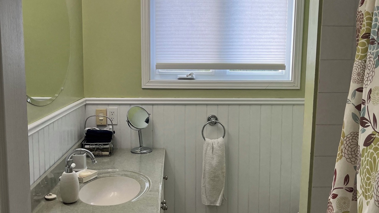 Photo of Bathroom in Ottawa Division