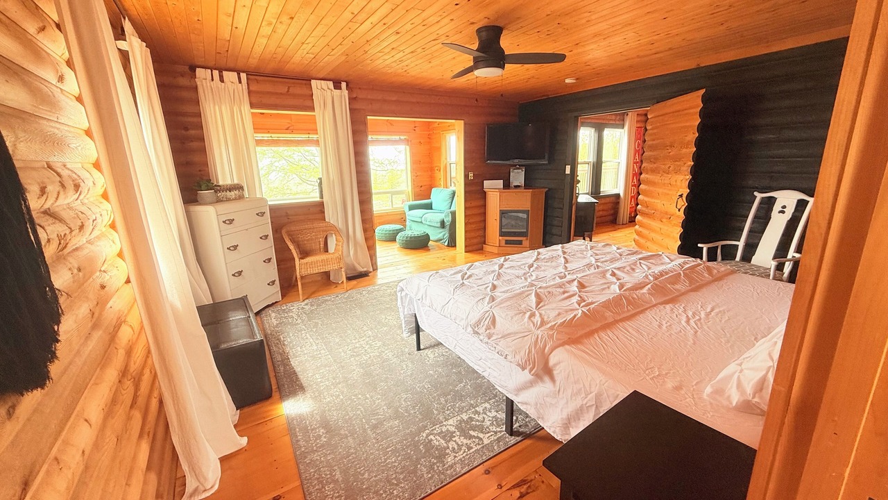 Photo of Bedroom in Tobermory