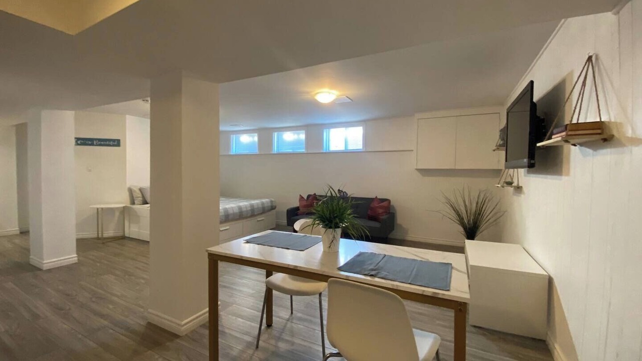 Photo of Livingroom in Victoria Village