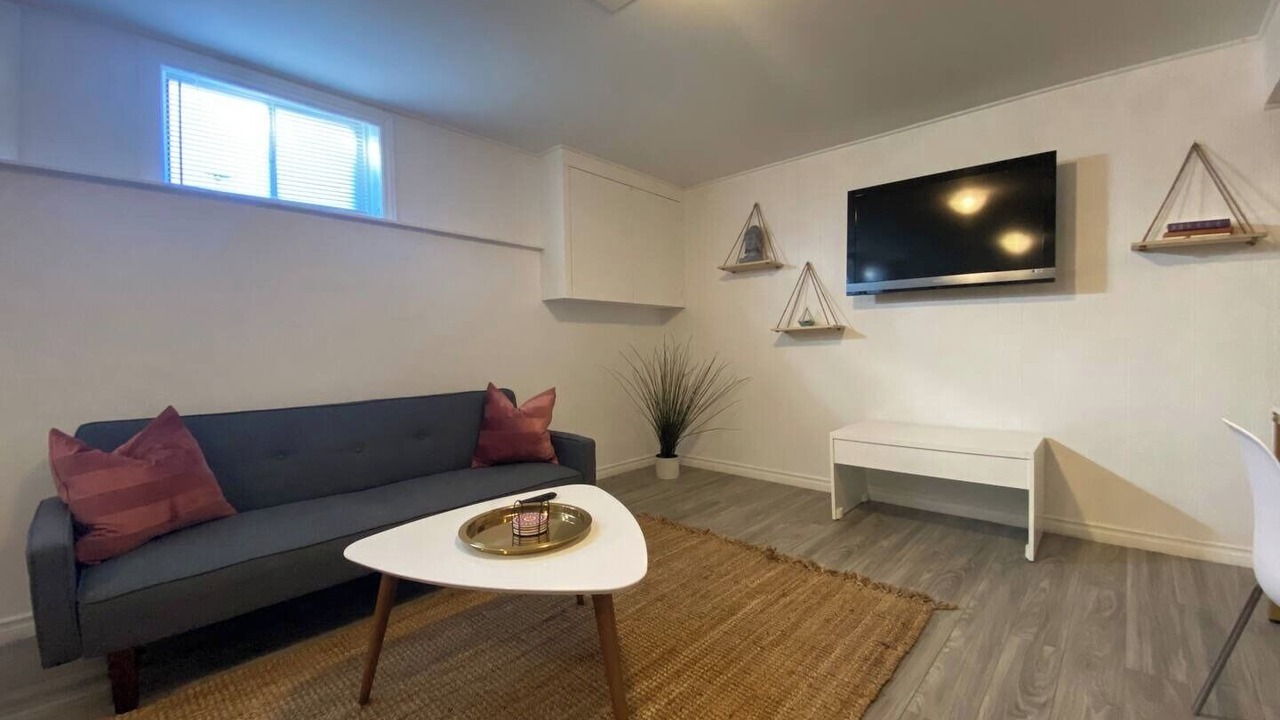Photo of Livingroom in Victoria Village