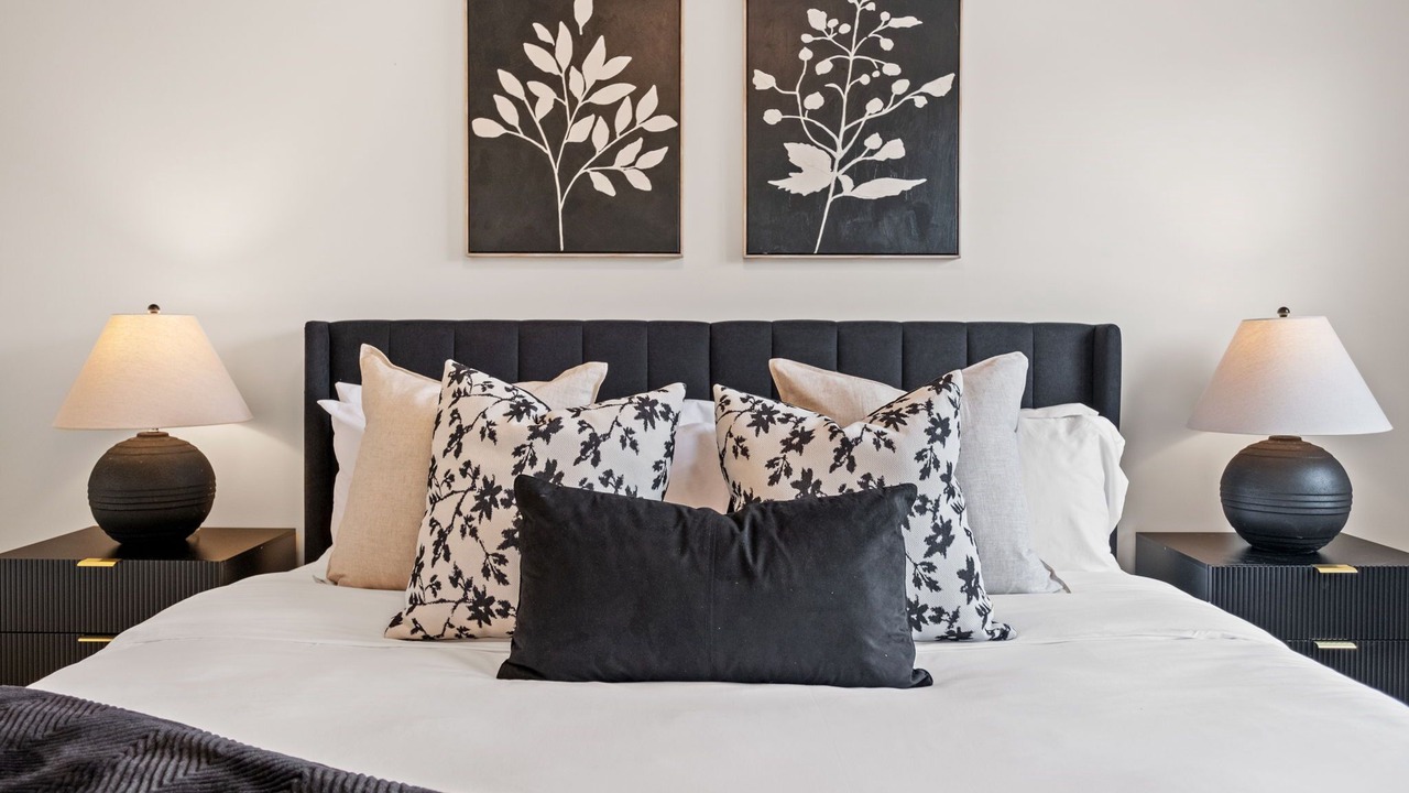 Photo of Bedroom in Oakwood Village