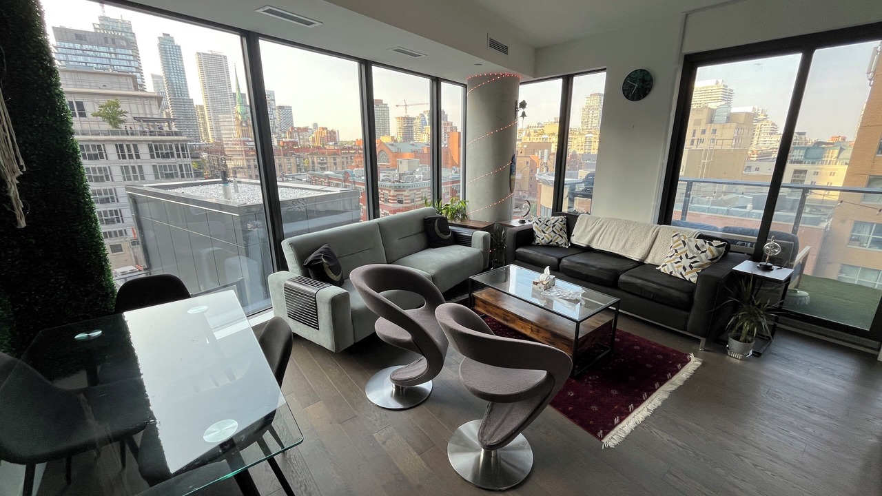 Photo of Livingroom in St. Lawrence