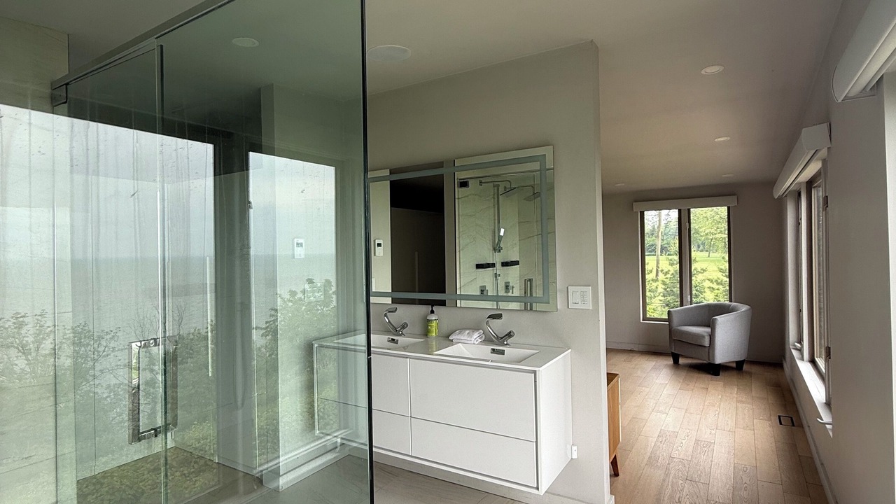 Photo of Bathroom in St. Williams