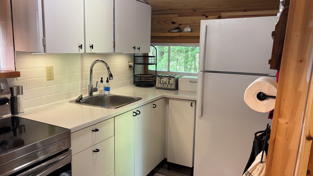 Photo of Kitchen in North Frontenac