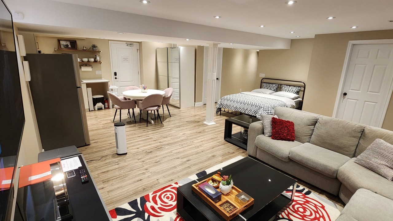 Photo of Livingroom in Newmarket