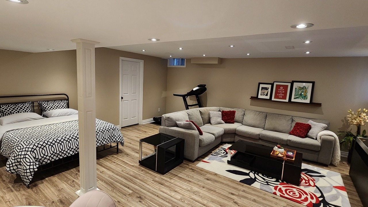 Photo of Bedroom in Newmarket