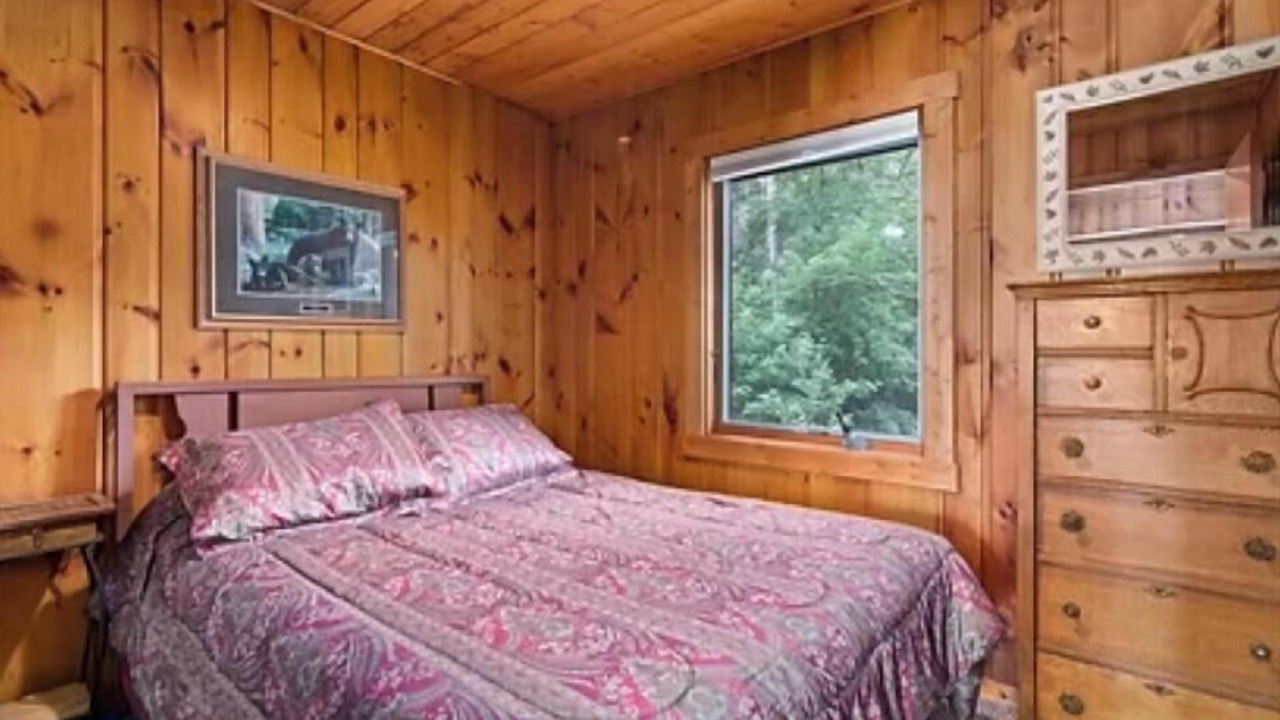 Photo of Bedroom in Pine River