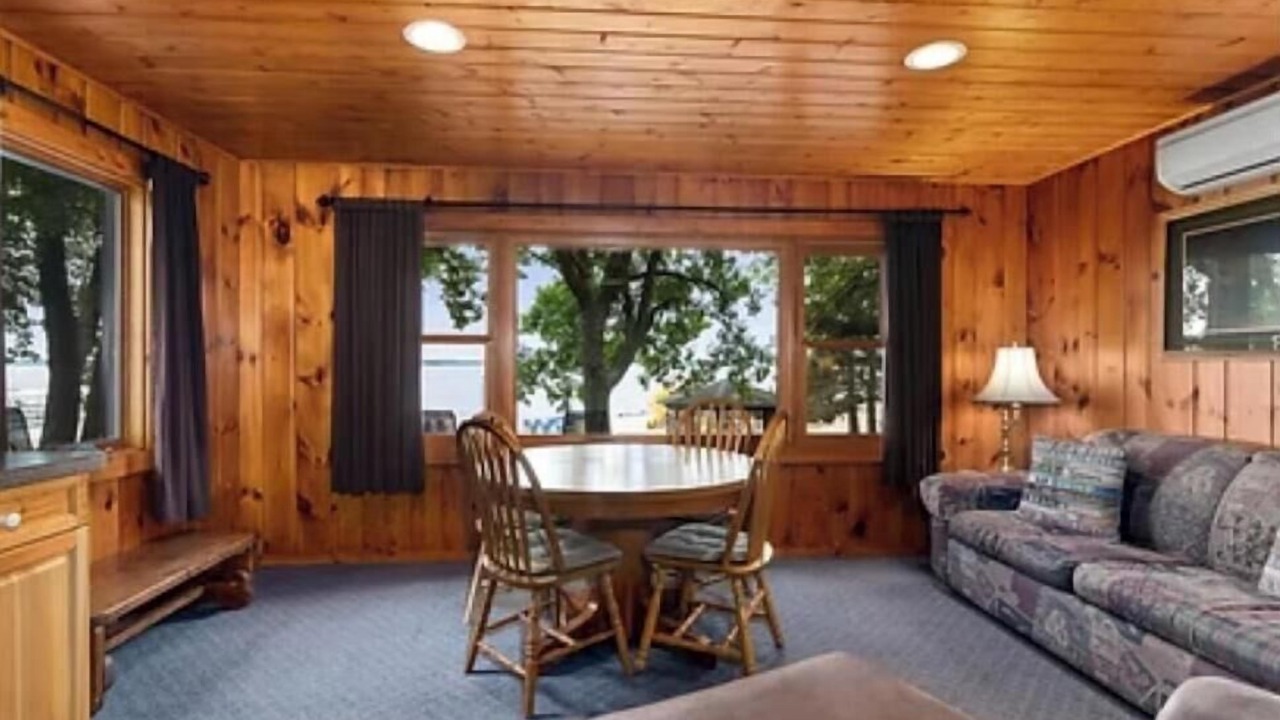 Photo of Livingroom in Pine River